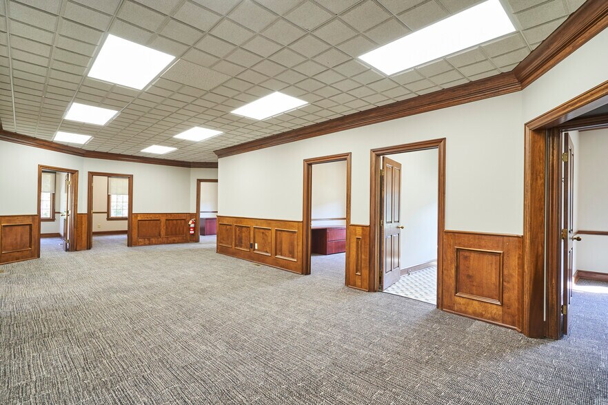 More Photos Of 1920 Georgetown Rd, Hudson Medical For Sale