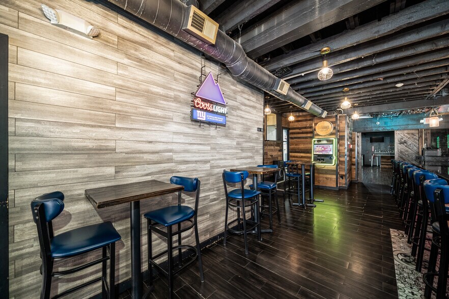 More Photos Of 990 Broadway, Bayonne Restaurant For Sale