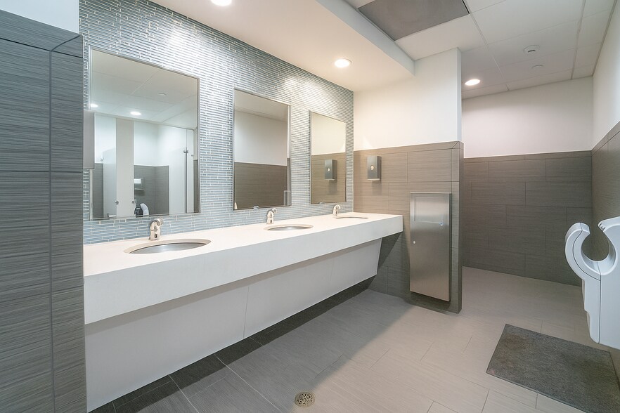 More Photos Of , Boynton Beach Office For Sale