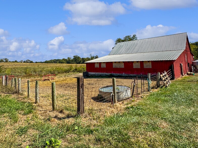 More Photos Of 399 Brinker Trl, Washington Land For Sale