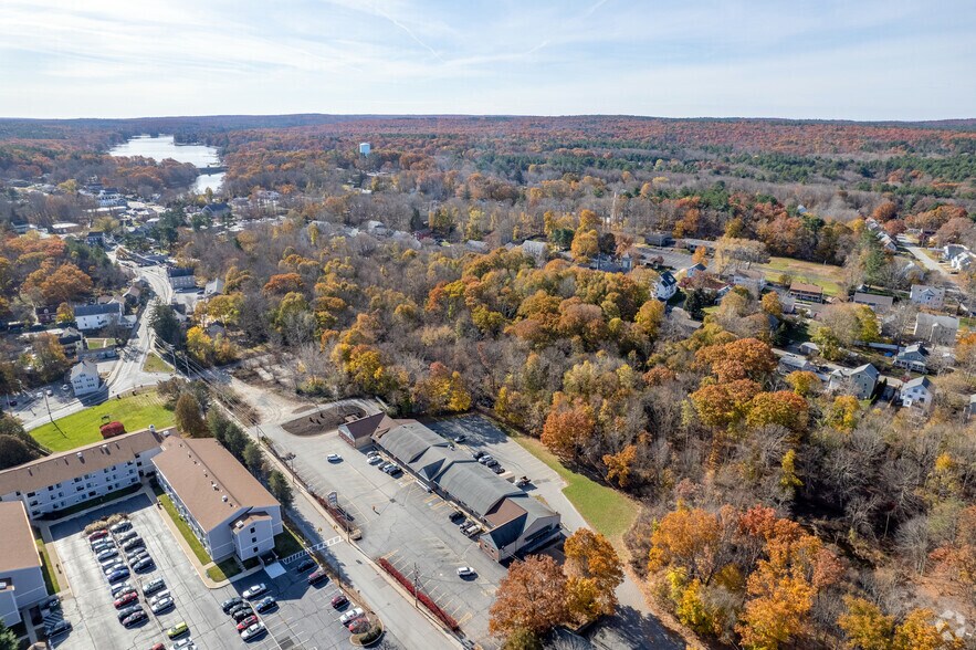 More Photos Of 40-82 N Main St, Pascoag Unknown For Lease