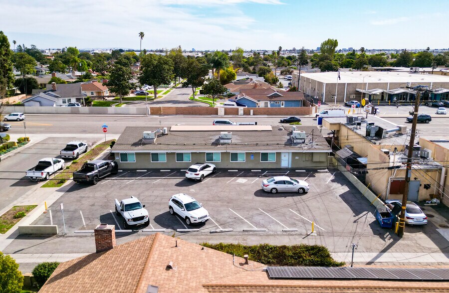More Photos Of 1351 E Chapman Ave, Fullerton Office For Sale