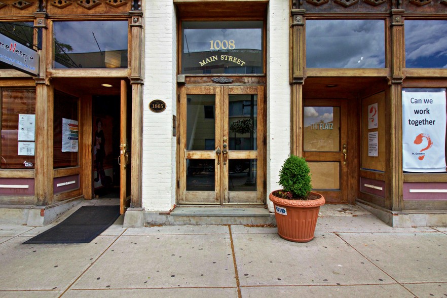 More Photos Of 1008 Main St, Peekskill Office For Sale