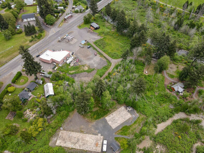 More Photos Of 45632 McKenzie Hwy, Vida Flex For Sale