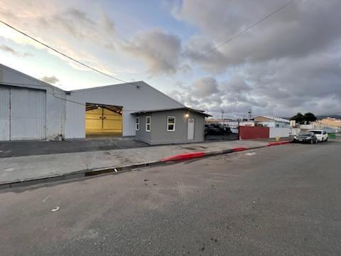 More Photos Of 672 Ahua St, Honolulu Warehouse For Lease