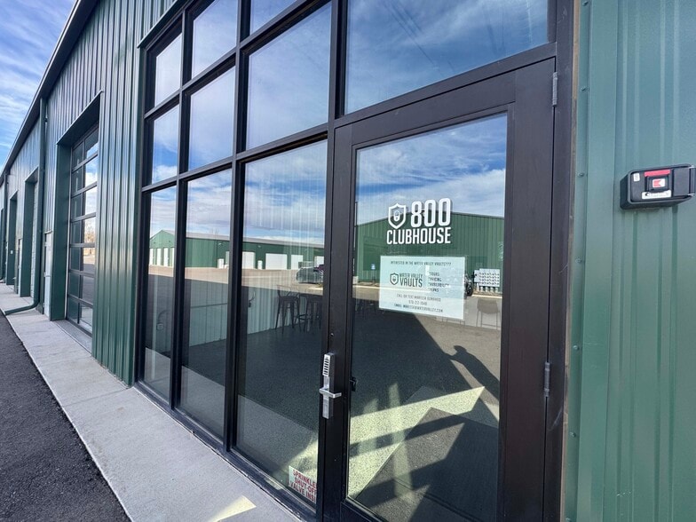 More Photos Of 360 Rancho Dr, Windsor Self Storage For Sale