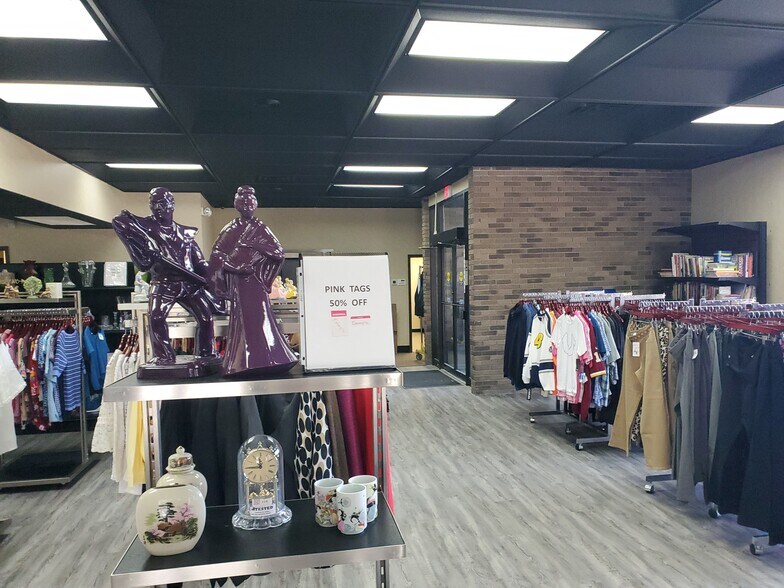 More Photos Of 4270 E Lake Rd, Erie General Retail For Sale