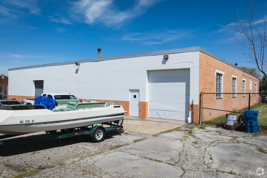 More Photos Of 1208 Dickinson St, Fremont Flex For Lease