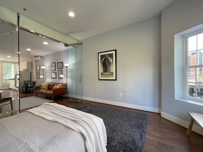 More Photos Of 211 K St Ne, Washington Office Residential For Sale