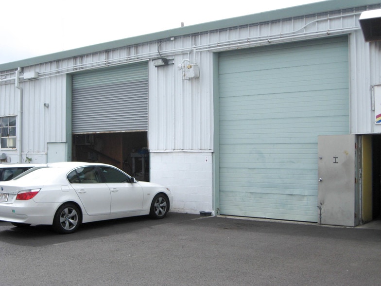 More Photos Of 720 Moowaa St, Honolulu Unknown For Lease