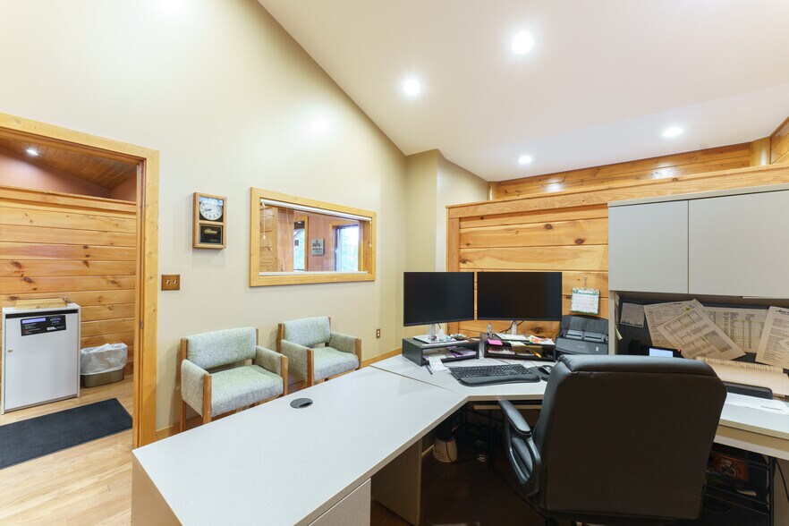 More Photos Of 51 Chilson Rd, Howell Loft Creative Space For Sale
