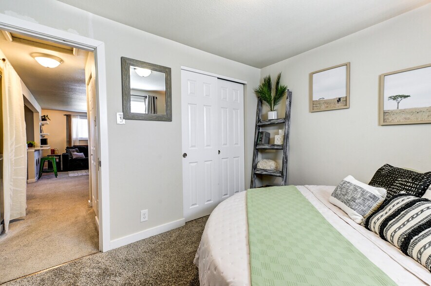 More Photos Of 6160 W 17th Ave, Lakewood Apartments For Sale