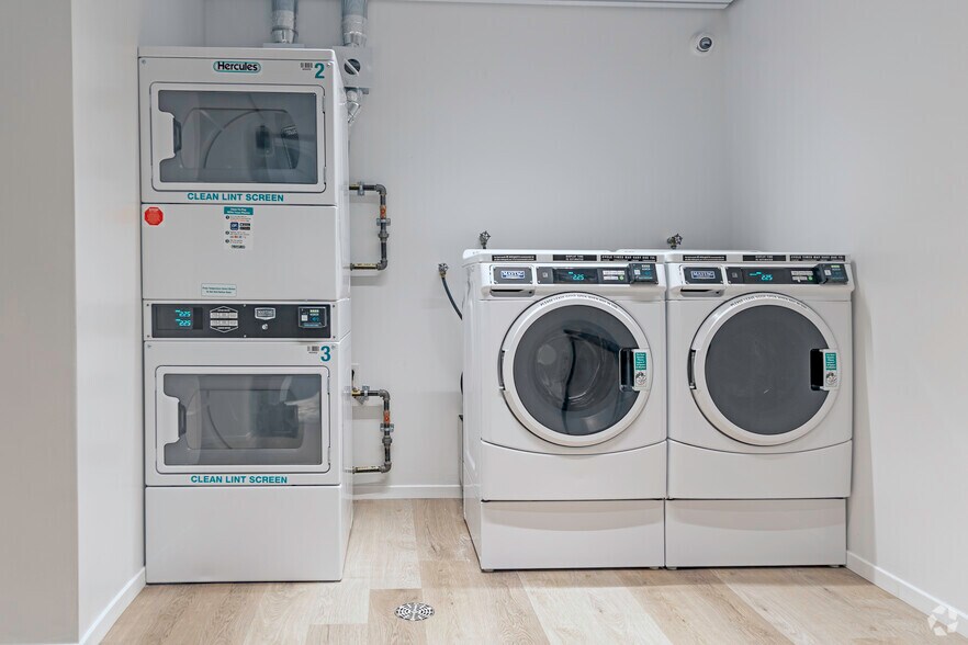 More Photos Of 4720 3rd Ave, Bronx Apartments For Lease