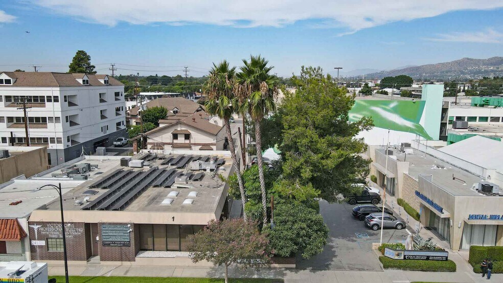 More Photos Of 241 W Olive Ave, Burbank Medical For Lease