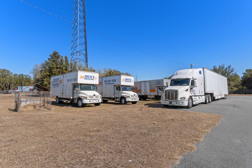 More Photos Of 6331 S Tex Pt, Homosassa Warehouse For Lease