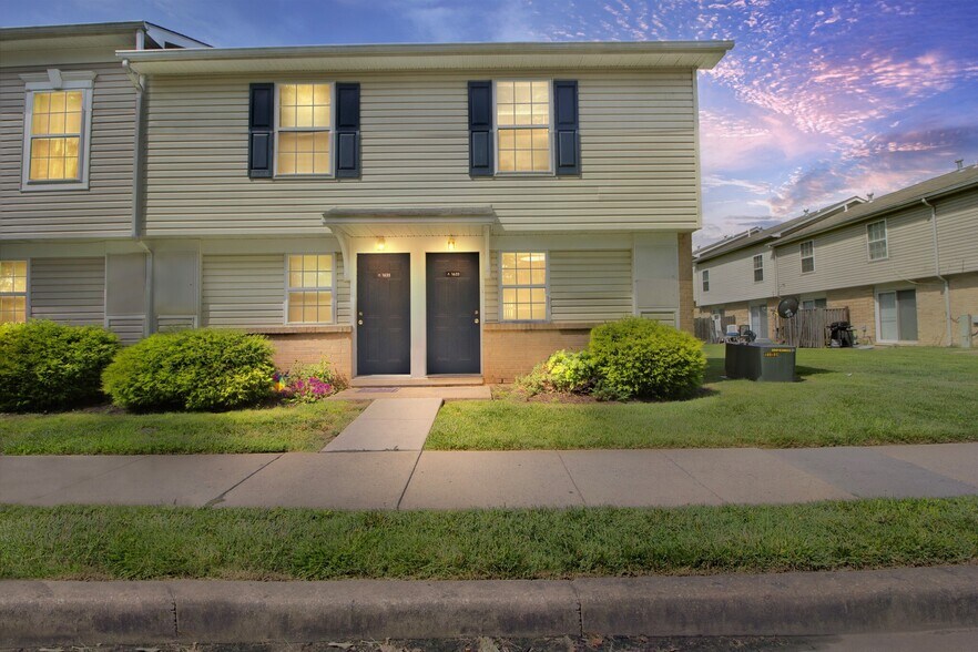 More Photos Of 41 Stemmers Run Rd, Essex Apartments For Sale