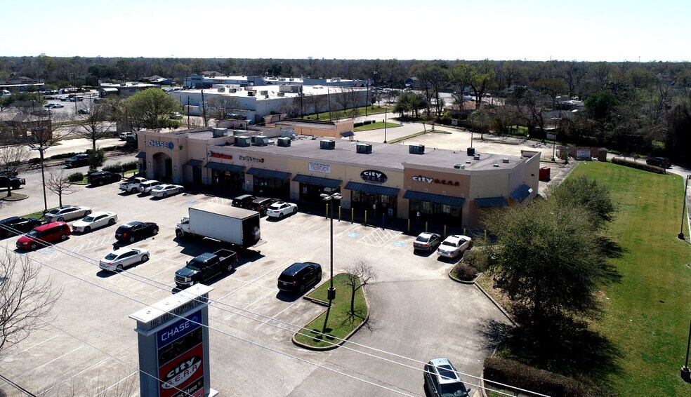 Primary Photo Of 3636 Old Spanish Trl, Houston Storefront For Sale