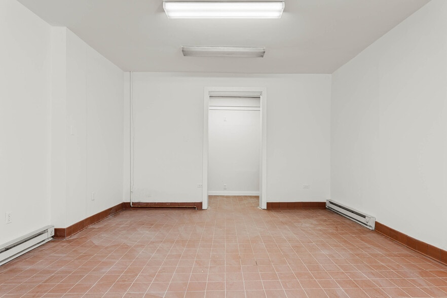 More Photos Of 8517 Lansdowne Ave, Upper Darby Township Storefront Retail Residential For Sale