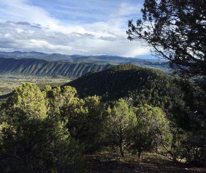 More Photos Of 781 Burning Mountain Ave, New Castle Hotel For Sale