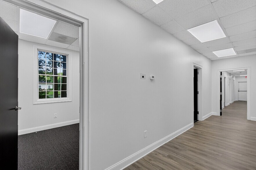 More Photos Of 1930 Charlie Hall Blvd, Charleston Medical For Lease