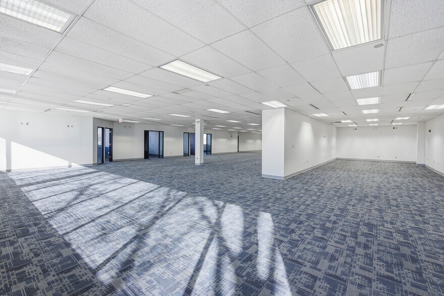 More Photos Of 8790 Governors Hill Dr, Cincinnati Office For Lease