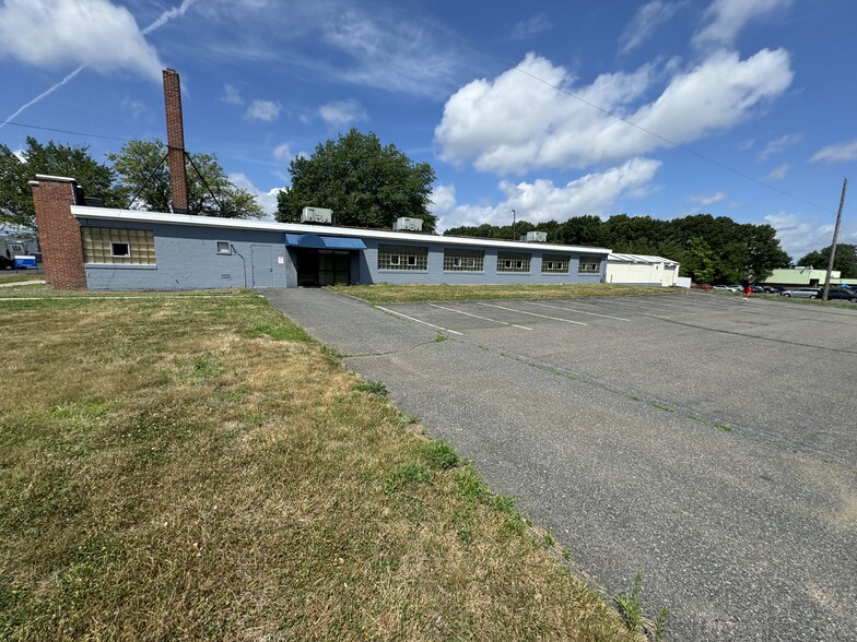 Primary Photo Of 732 Cottage St, Springfield Warehouse For Lease