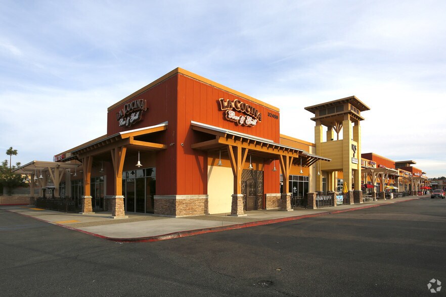 More Photos Of 32459 Temecula Pky, Temecula Freestanding For Lease