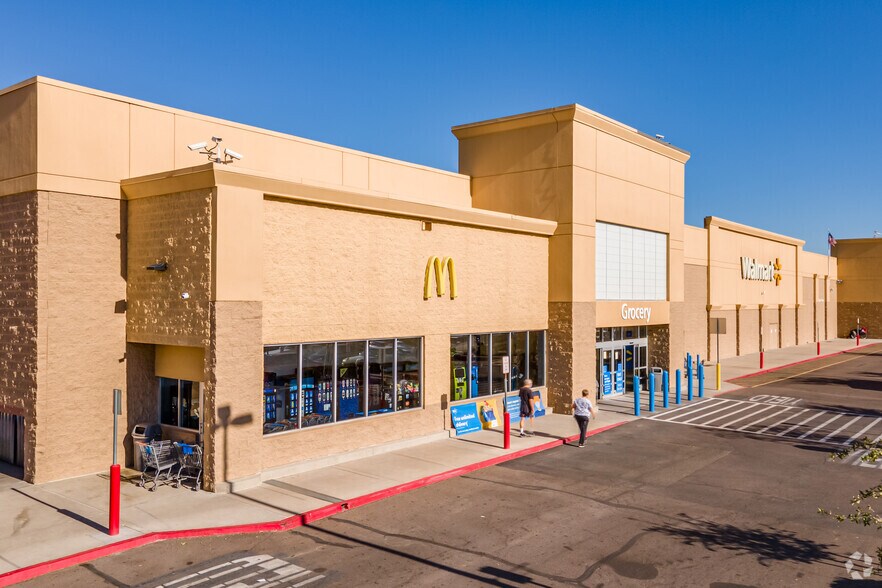 More Photos Of 13764 W Bell Rd, Surprise Unknown For Lease