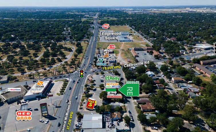 More Photos Of 941 S General McMullen Dr, San Antonio Storefront For Lease