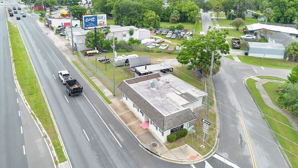 More Photos Of 3101 N Orange Blossom Trl, Zellwood Restaurant For Sale