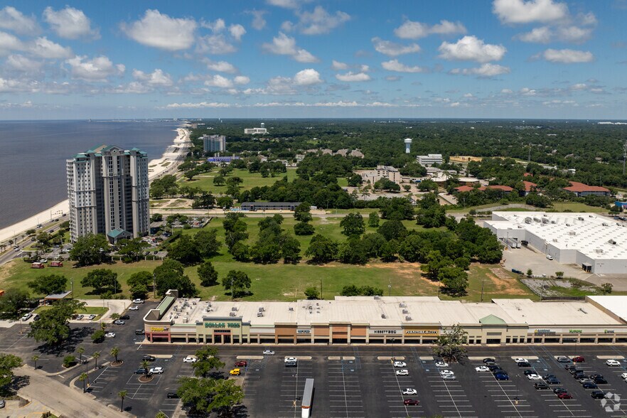 More Photos Of 2668 Beach Blvd, Biloxi Land For Sale