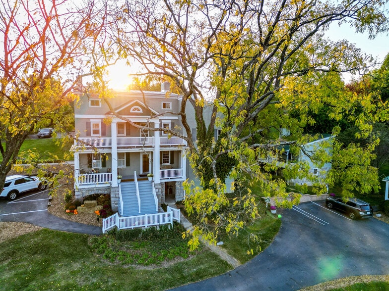 More Photos Of 491 Garbers Church Rd, Harrisonburg Hotel For Sale