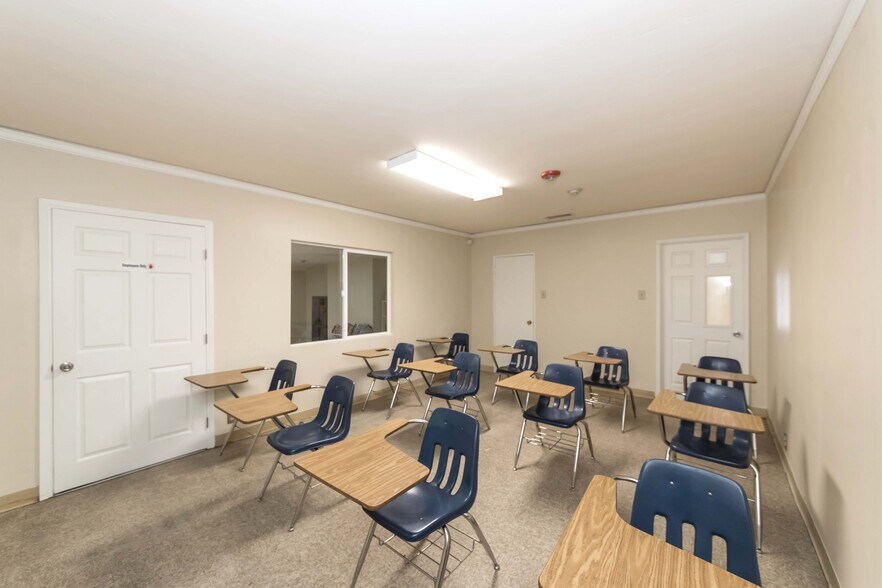 More Photos Of 1555 W Commonwealth Ave, Fullerton Office For Lease