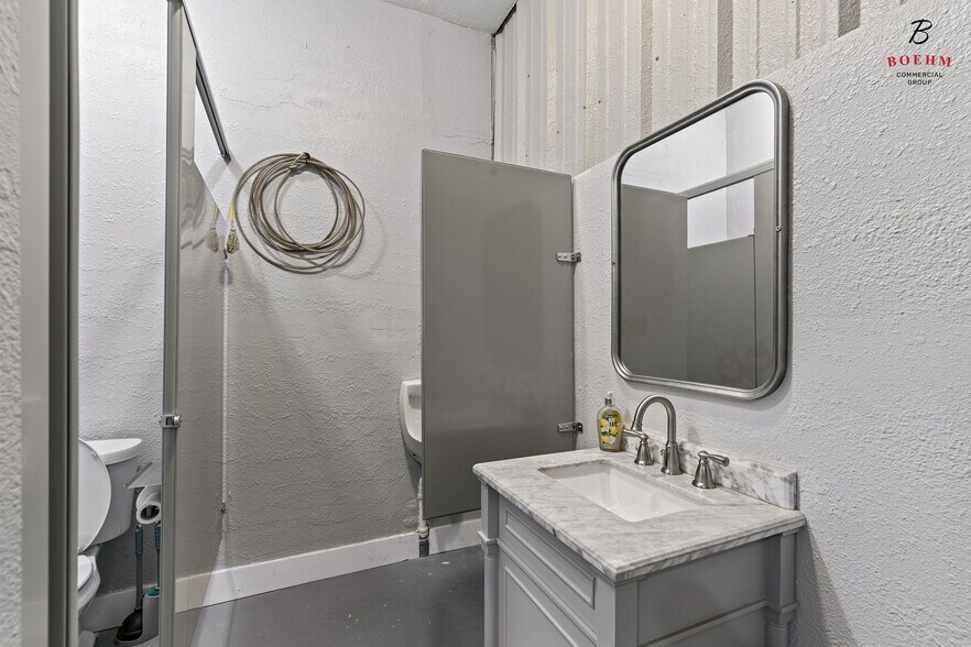 More Photos Of 11490 Rebecca Creek Rd, Spring Branch Winery Vineyard For Sale