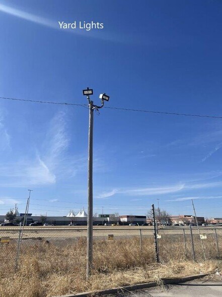 More Photos Of 325 Frontier Dr, Oklahoma City Truck Terminal For Lease