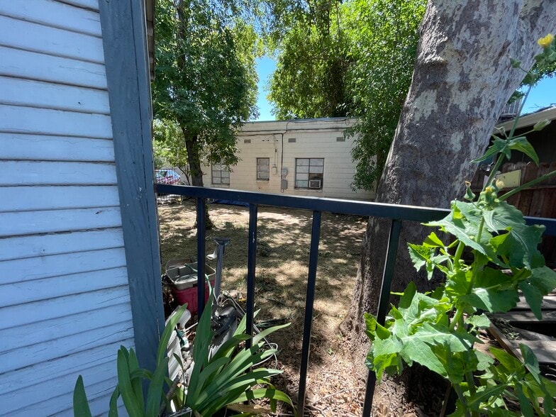 More Photos Of 2439 Rio Linda Blvd, Sacramento Apartments For Sale