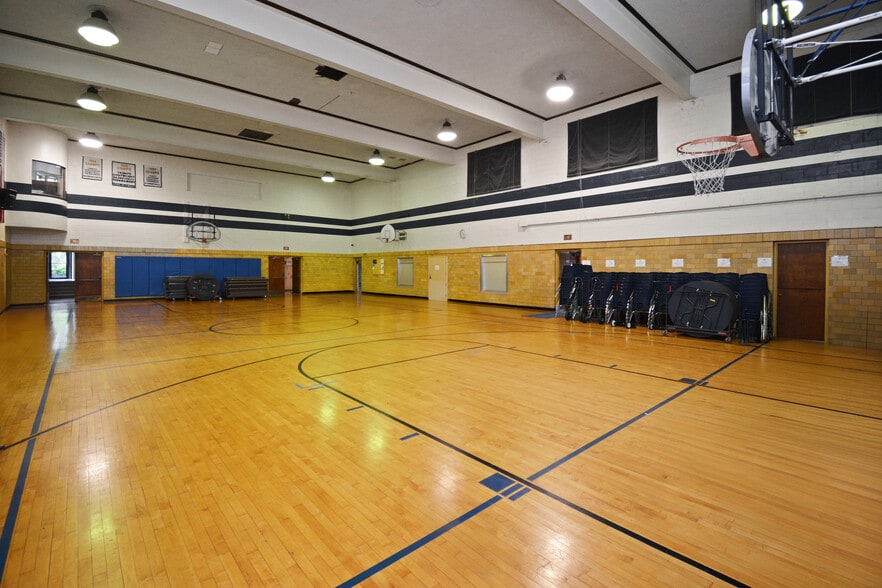 More Photos Of 801 S Madison St, Bloomington Religious Facility For Sale