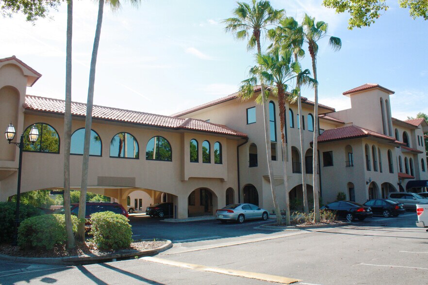 More Photos Of 7575 Dr Phillips Blvd, Orlando Office For Lease