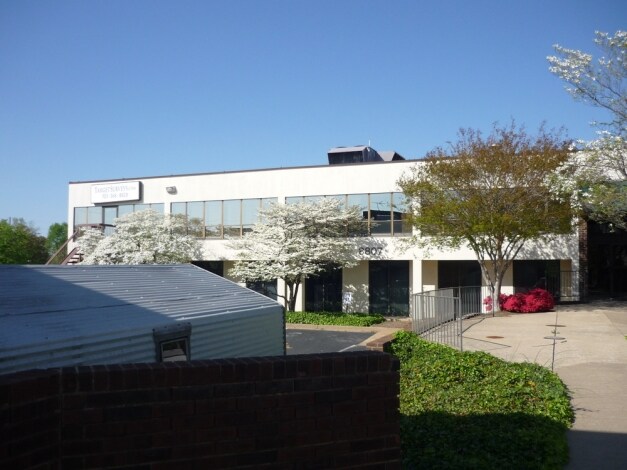 More Photos Of 8803 Sudley Rd, Manassas Office For Sale