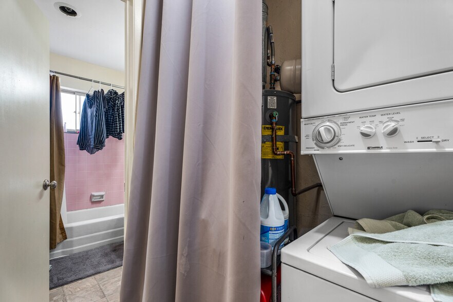 More Photos Of 5707 Mildred St, San Diego Apartments For Sale