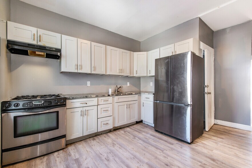 More Photos Of 357 16th Ave, Irvington Storefront Retail Residential For Sale