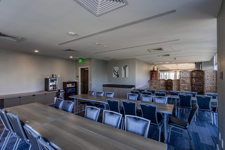 More Photos Of 17700 Collins Ave, Sunny Isles Beach Hotel For Lease