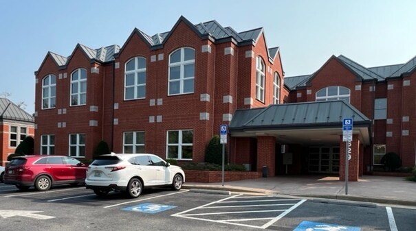Primary Photo Of 629 Cedar Creek Grade, Winchester Medical For Lease