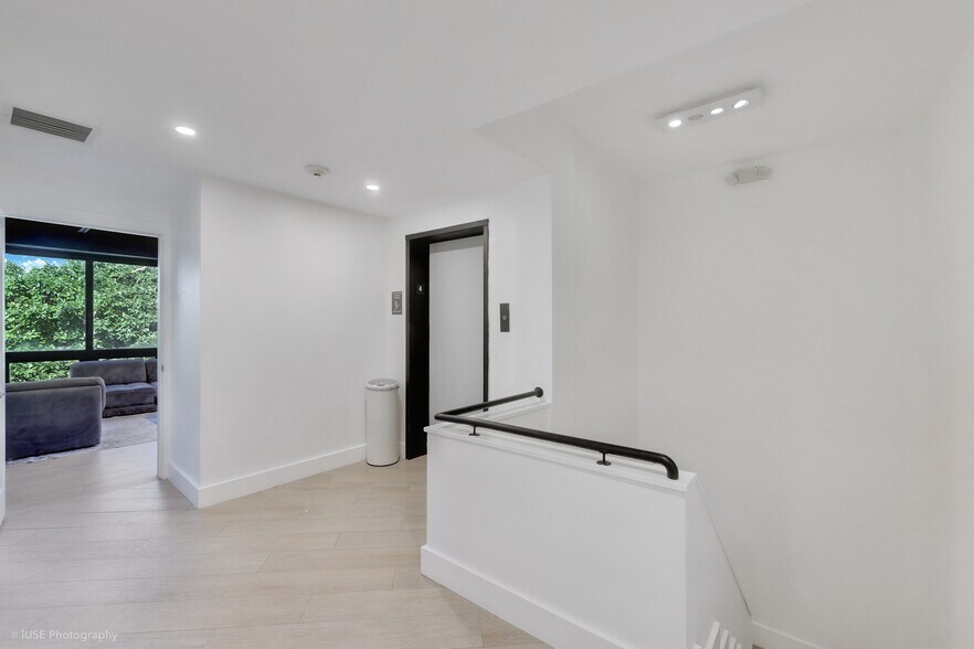 More Photos Of 1900 Coral Way, Miami Medical For Sale