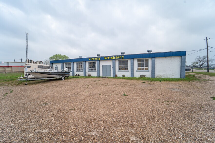 More Photos Of 3505 Houston Hwy, Victoria Warehouse For Sale