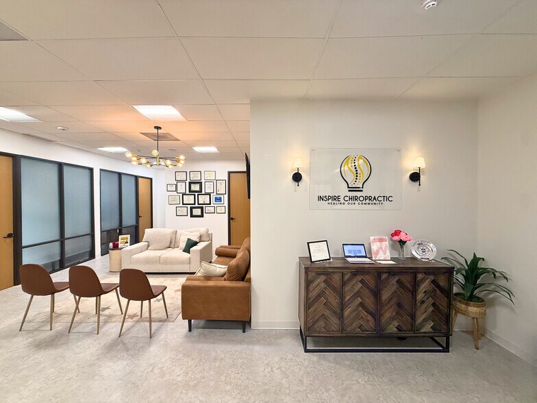 More Photos Of 14110 N Dallas Pky, Dallas Unknown For Lease