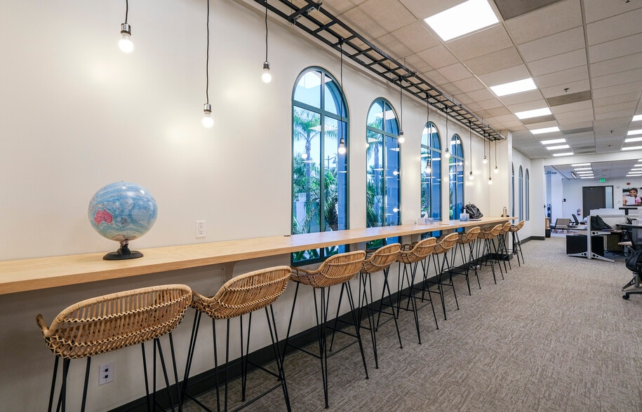 More Photos Of 6500 Hollister Ave, Goleta Office Residential For Lease