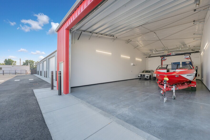 More Photos Of 300 Wellhouse Loop, Richland Self Storage For Lease