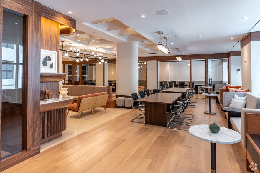 More Photos Of 340 Madison Ave, New York Office For Lease