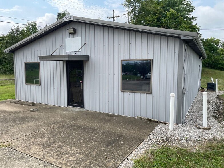 More Photos Of 7925 Burch Park Dr, Evansville Office For Sale